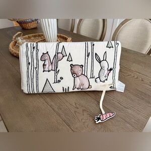 Like New! Crate & Barrel Kids Woodland Animals Baby Tummy Time